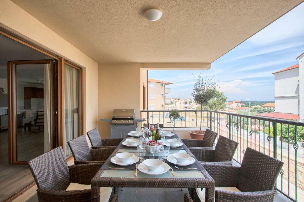 Ližnjan Apartment Peninsula מראה חיצוני תמונה