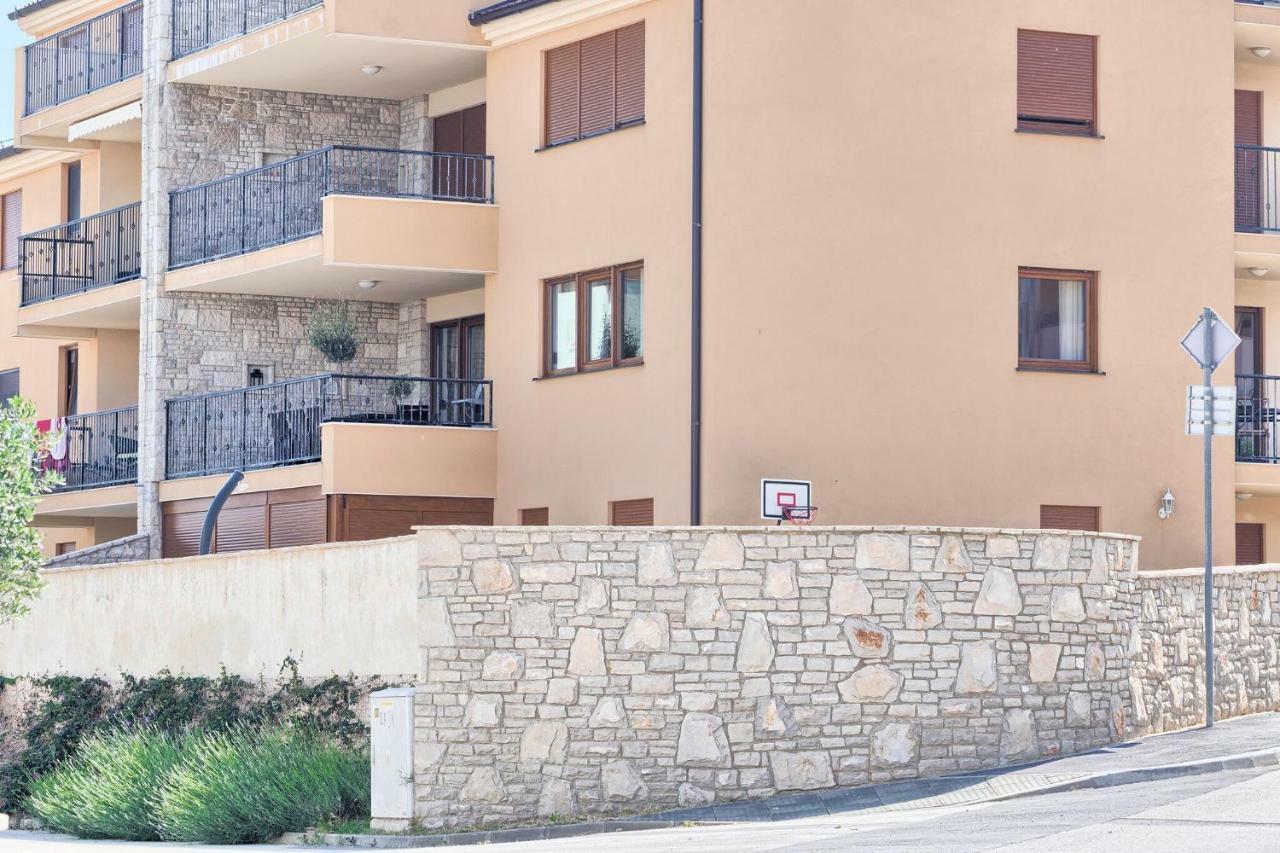 Ližnjan Apartment Peninsula מראה חיצוני תמונה
